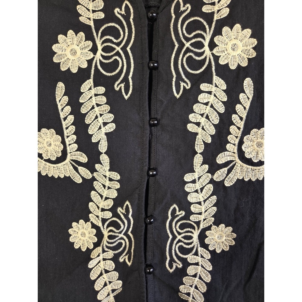 Embroidered Blouse Womens 1XL Black Floral Ruffle Sleeve Boho Chic Top - Picture 3 of 7